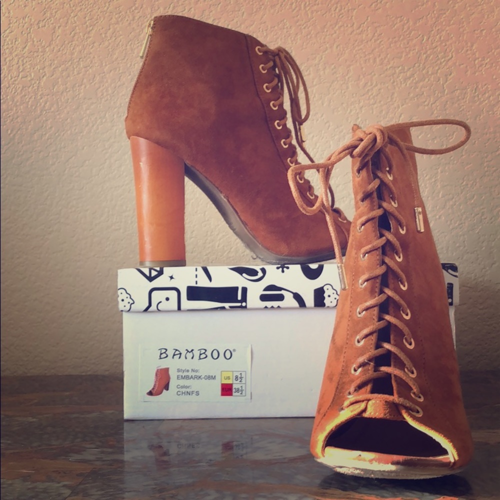 Bamboo tan brown heels sz 8.5